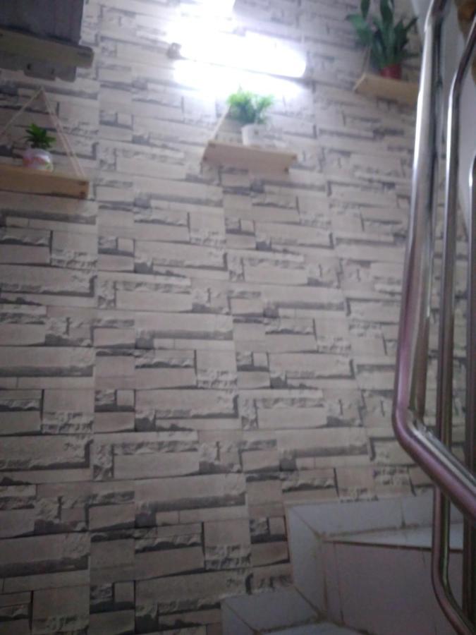 Guest House Uttrang Thành Pho Ho Chí Minh Esterno foto